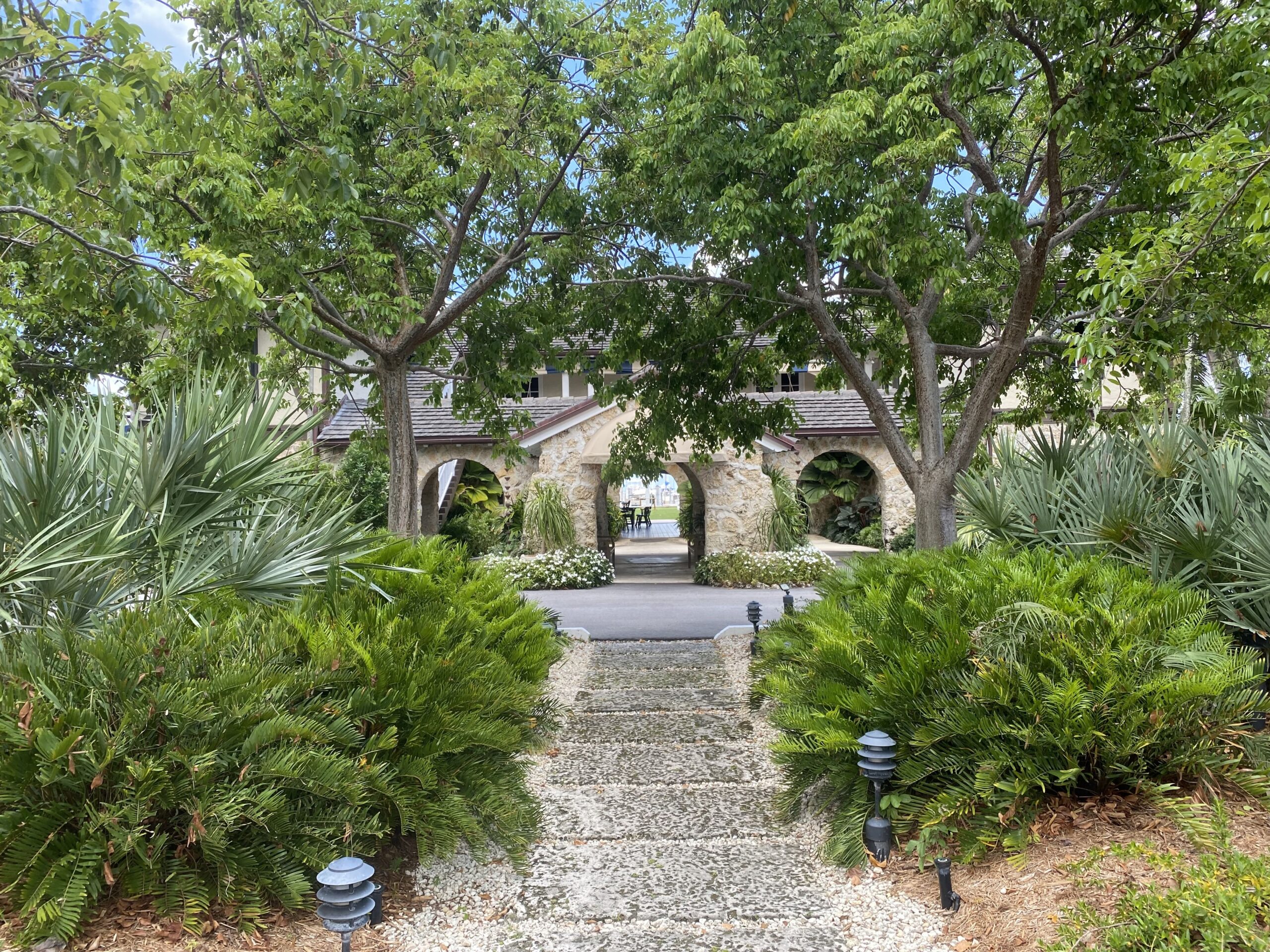 Biscayne Bay Yacht Club – Coconut Grove, Florida